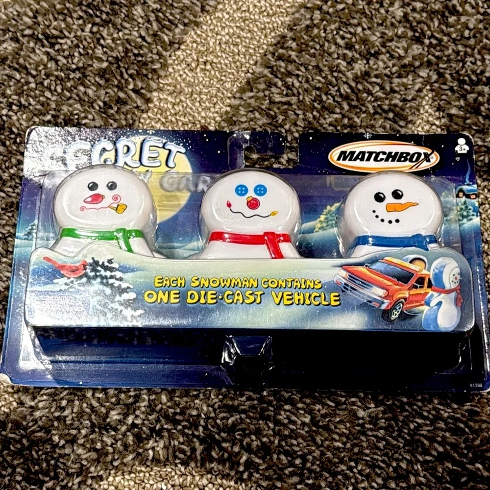Vintage 2003 Matchbox Secret Snow Cars 3 Pack Snowman Vehicles